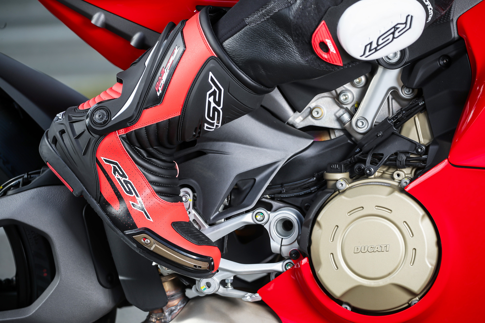 This is a unknown image