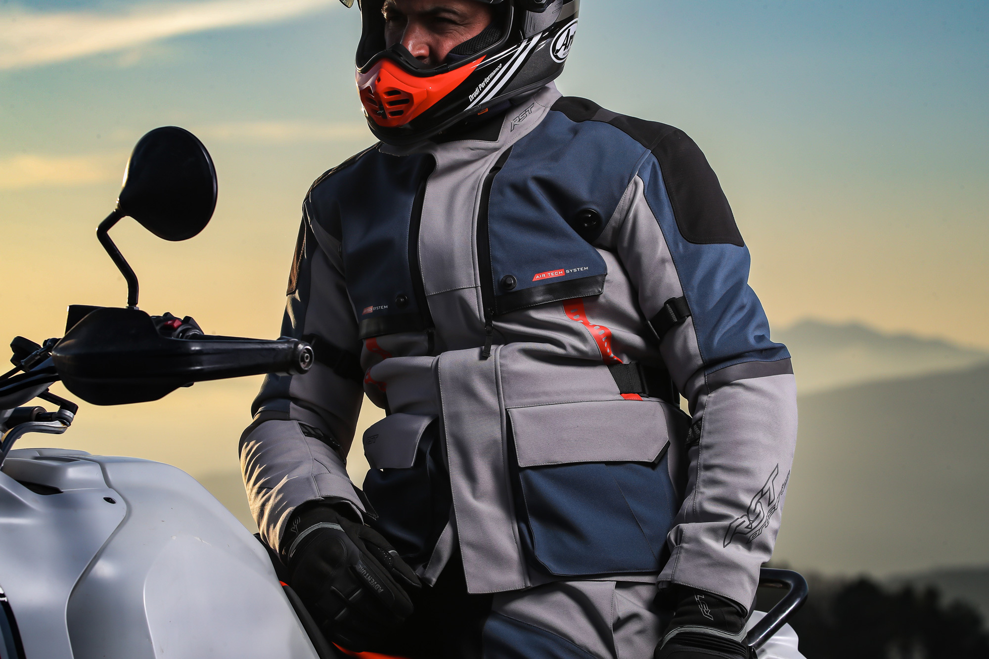 Blog vulcan jackets RST2024 086