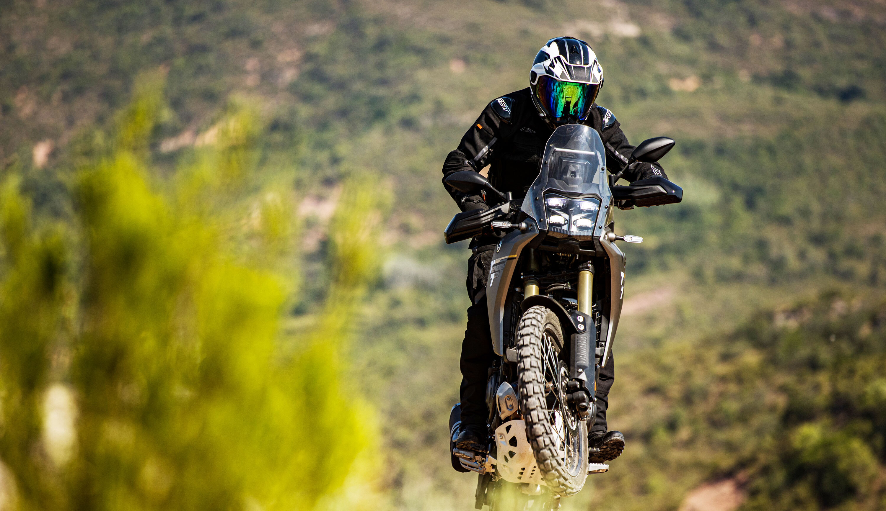 Edit adv hero banner