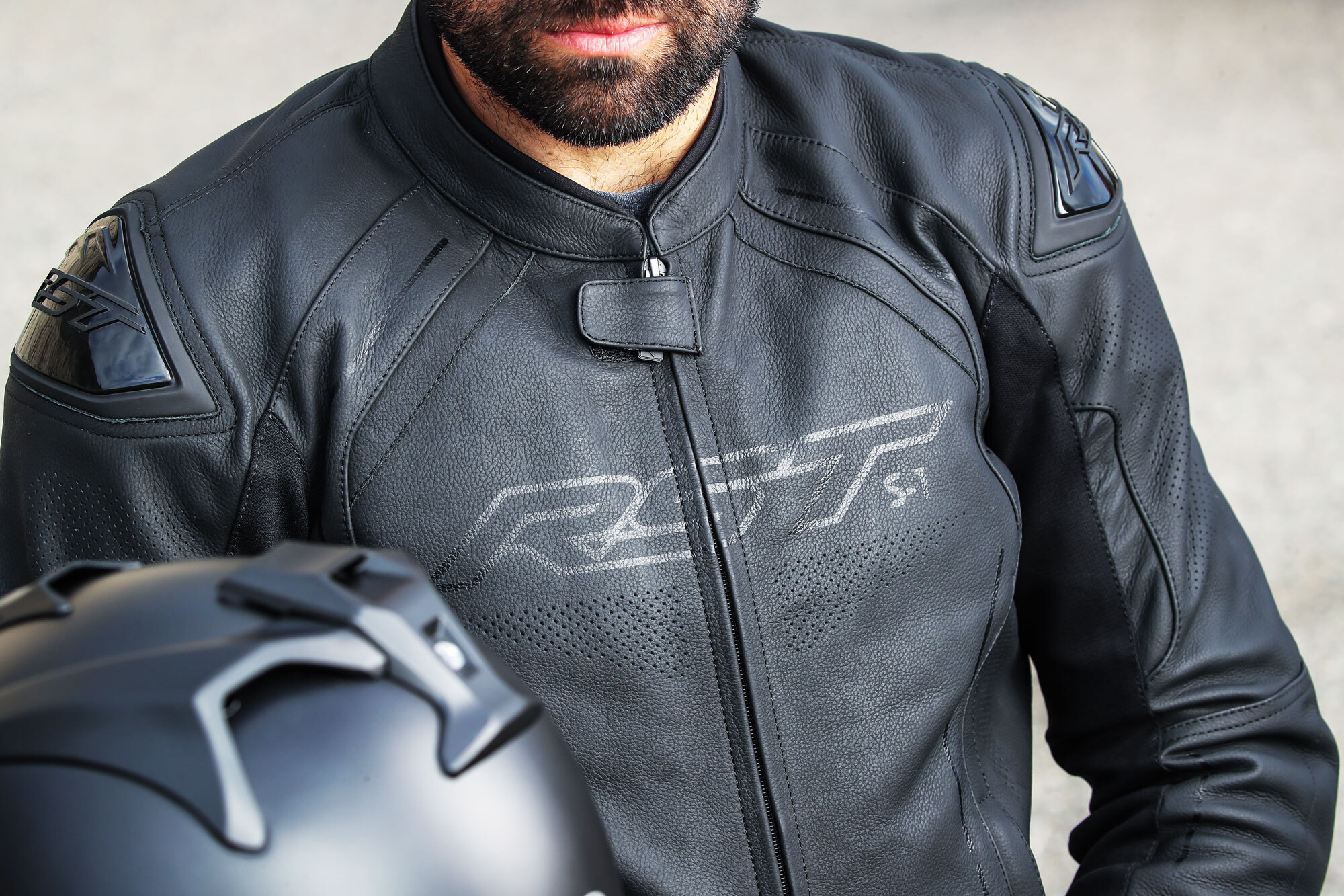 This is a unknown image